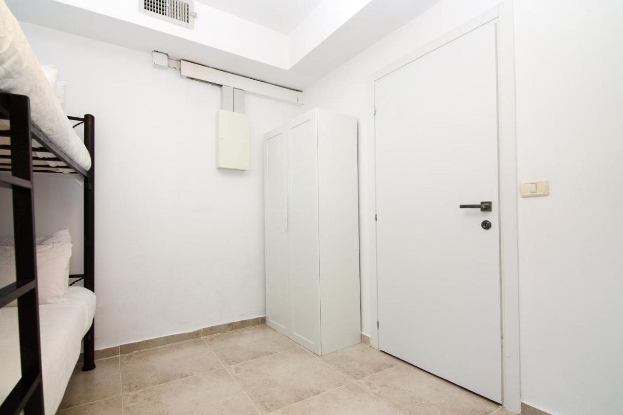 Gabriel Apartments - Cozy Kotel House Gerusalemme Esterno foto